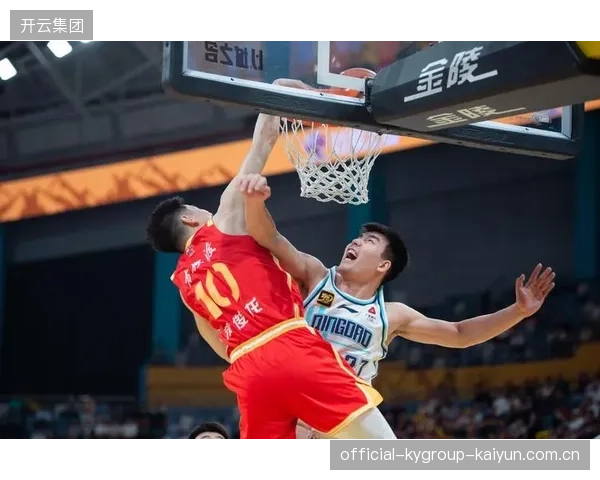 CBA单挑大战点燃全场：激情碰撞引爆篮球盛宴
